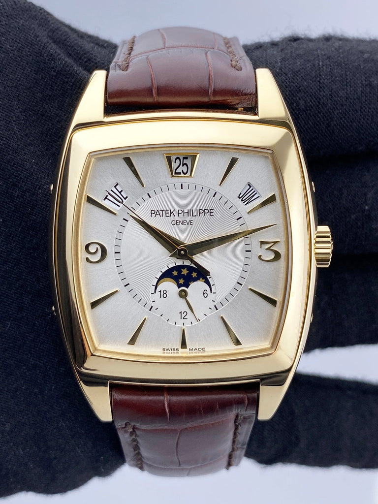 Patek Philippe Gondolo Calendario 5135J 18K Yellow Gold Mens Watch Box