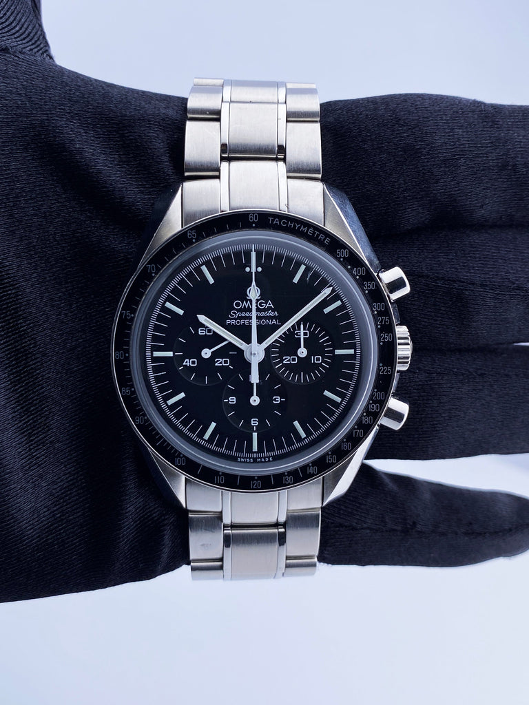 WTS: €3,395 OMEGA Speedmaster Professional Moonwatch 3570.50.00