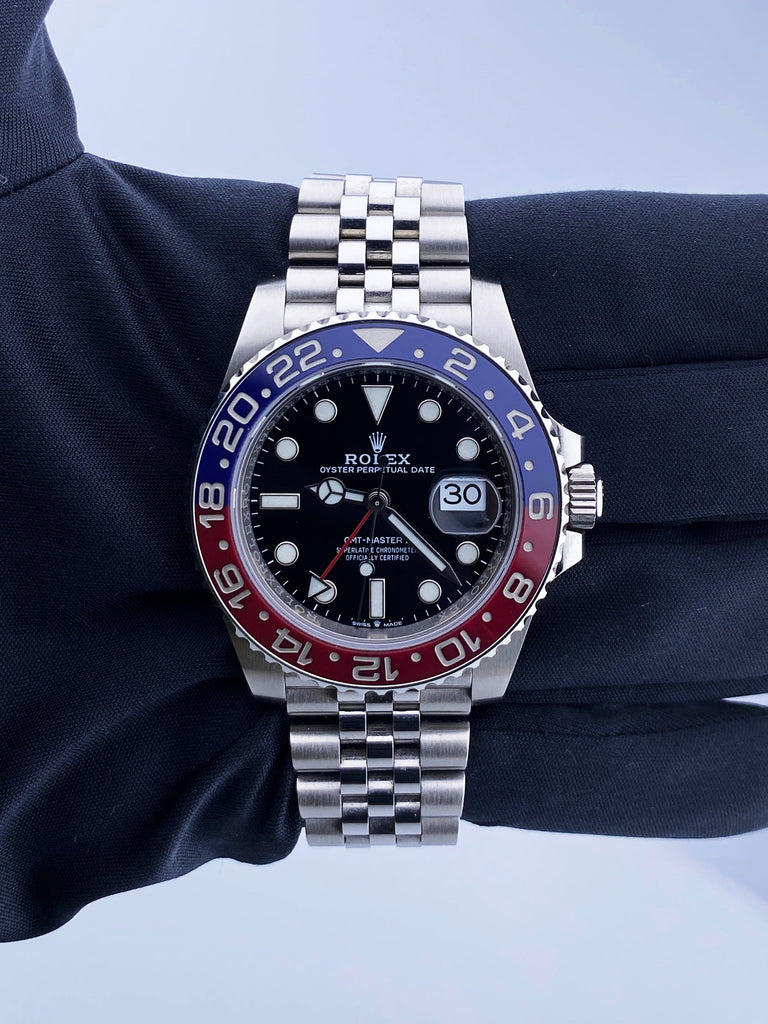 Rolex oyster outlet perpetual date pepsi