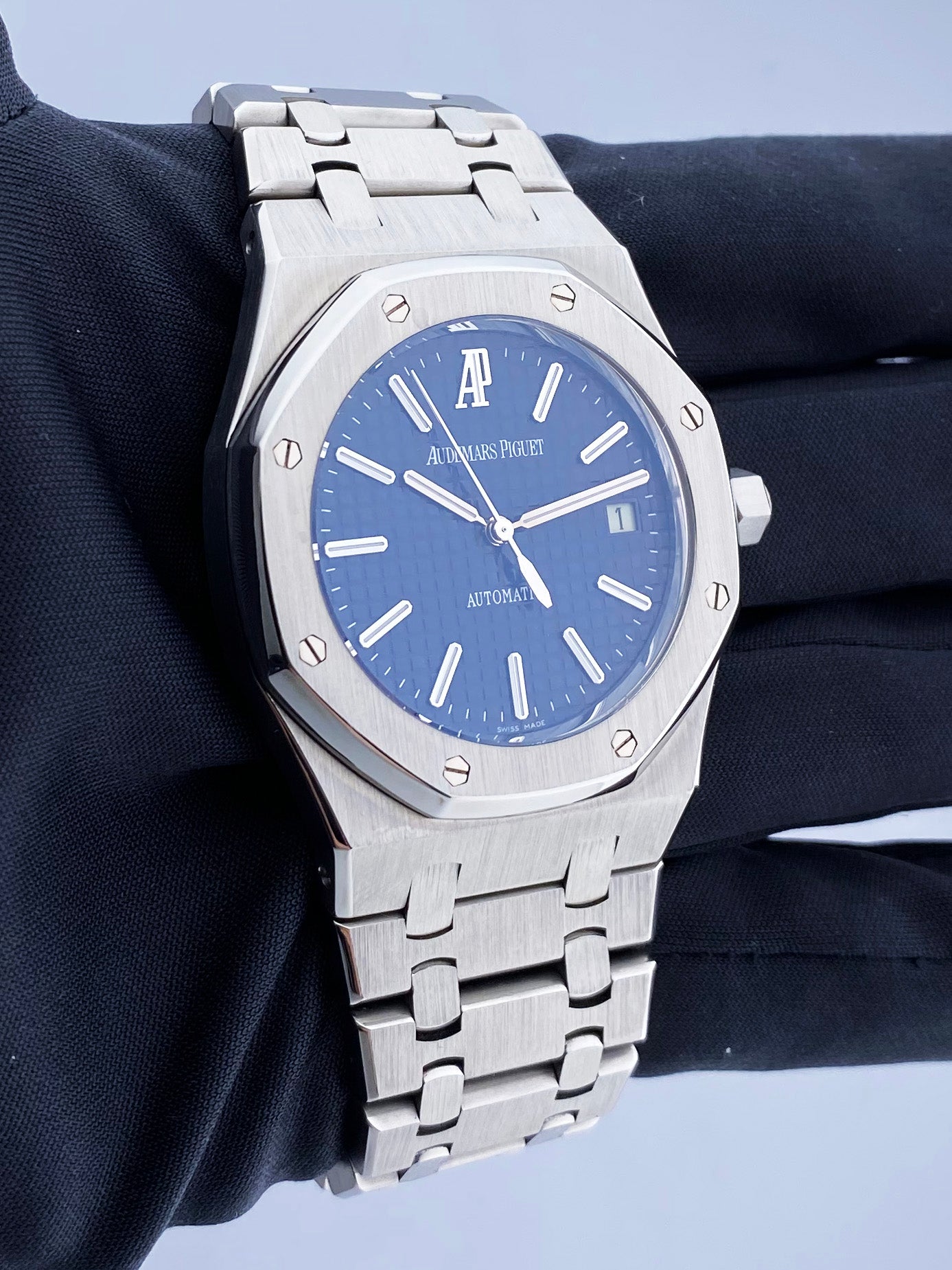 Audemars Piguet Royal Oak 15300ST Blue Dial Mens Watch