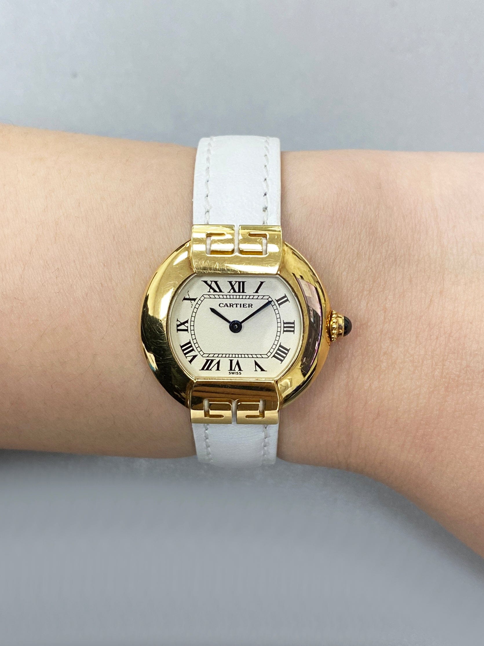 Cartier Ellipse W1513656 Watch 18K Yellow Gold Phigora