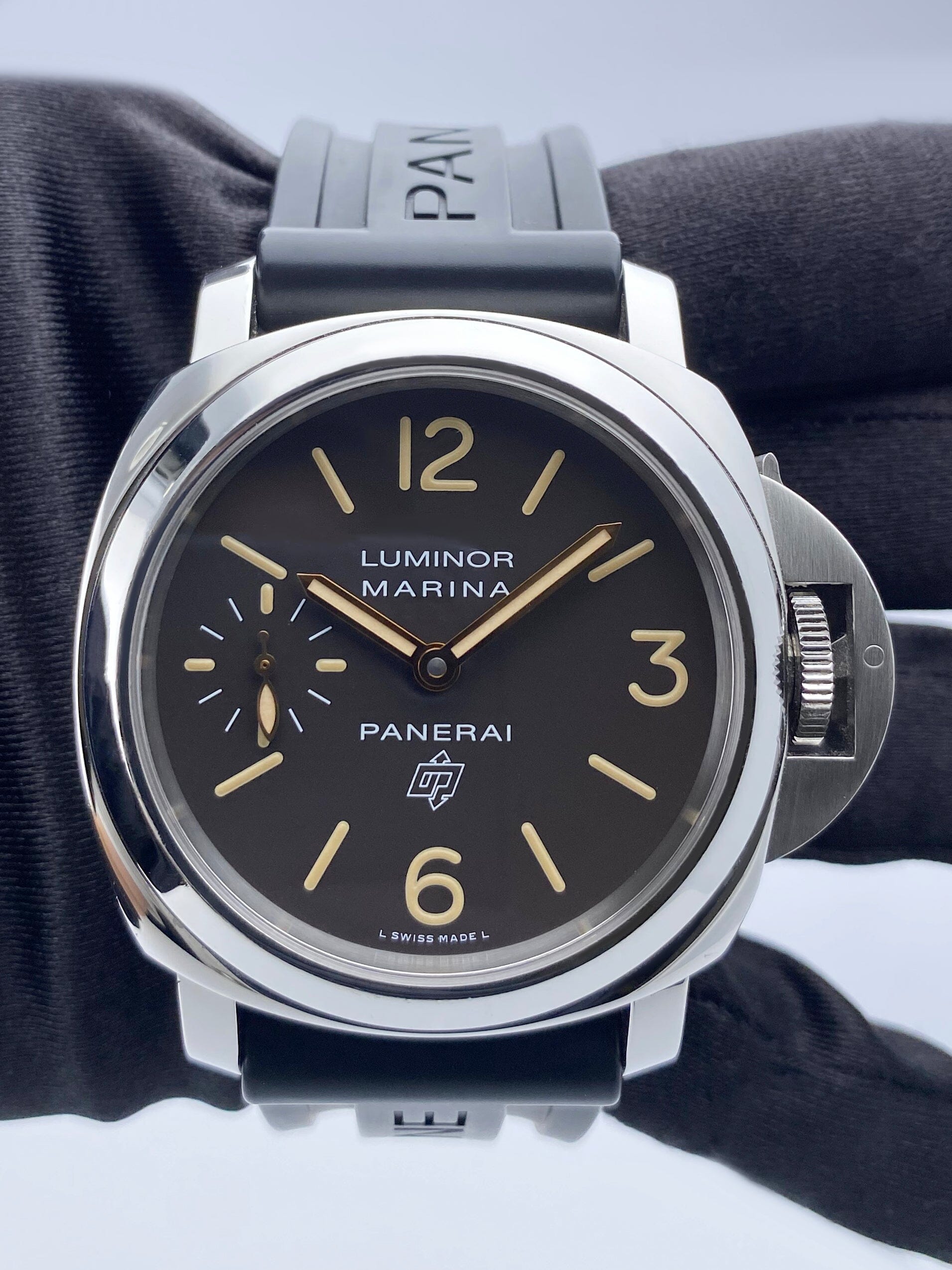 Panerai luminor marina logo acciaio hotsell