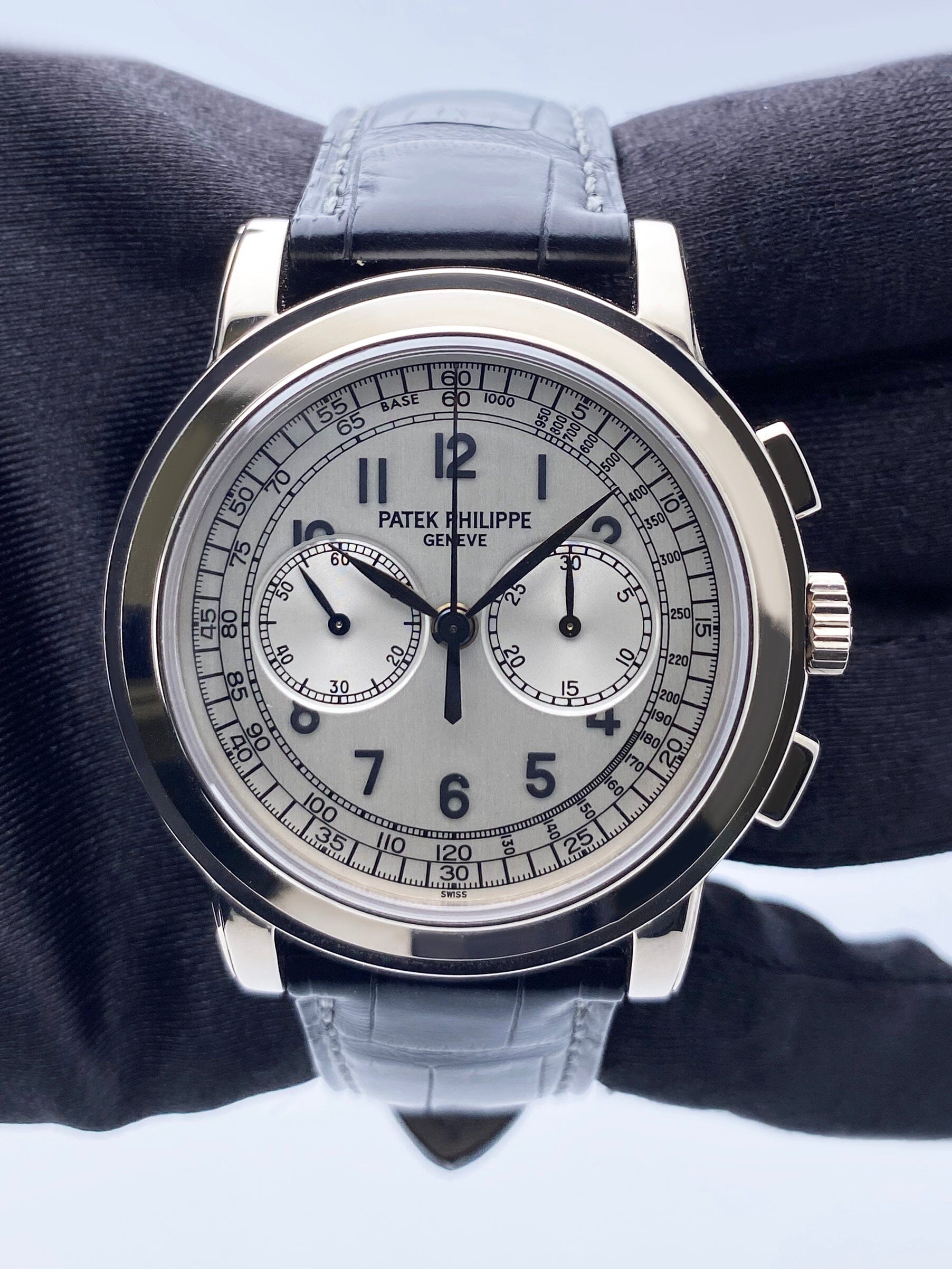 Patek philippe 5070g sale